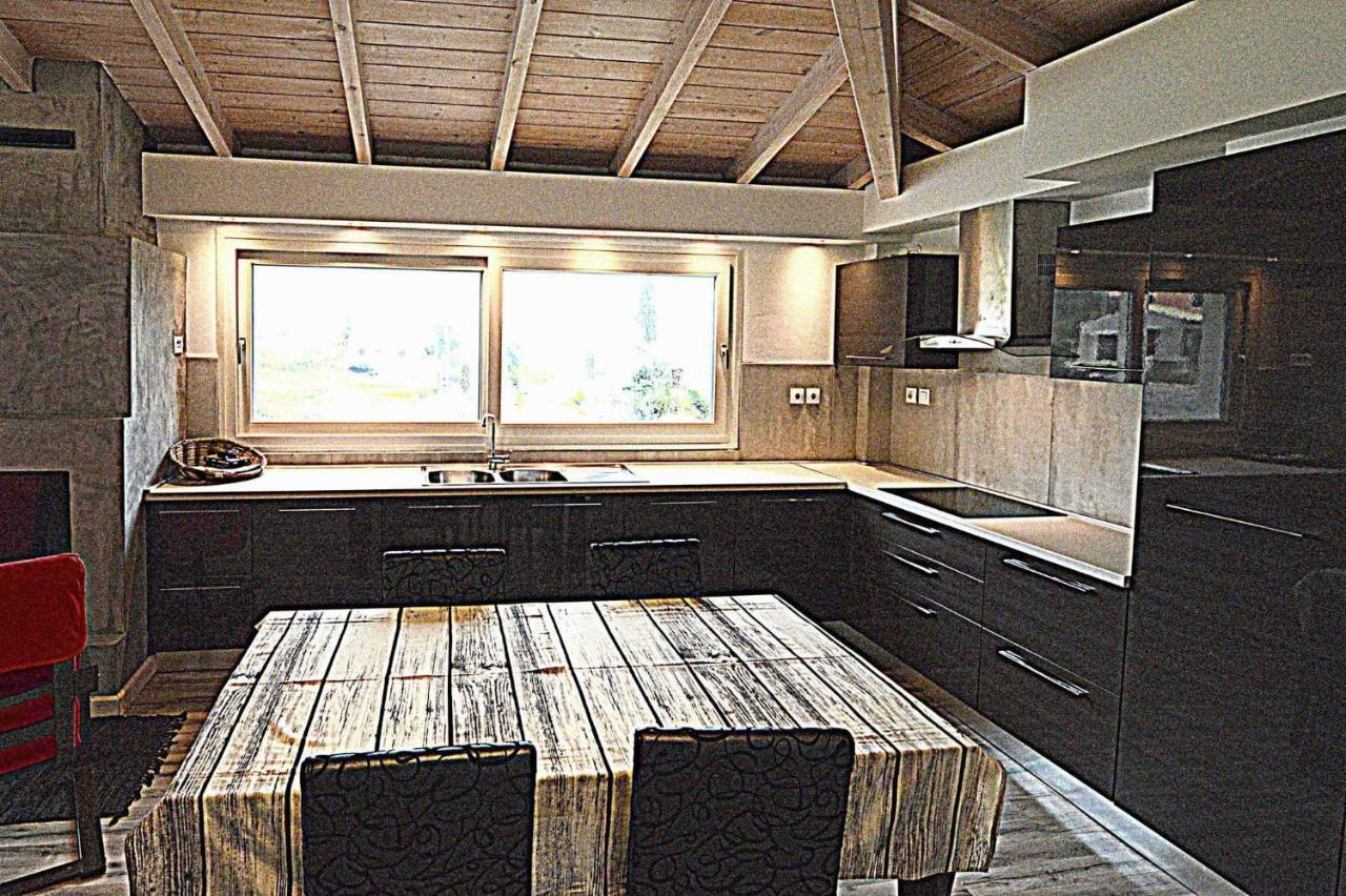 Wood Metal Glass Kontokali Exterior foto